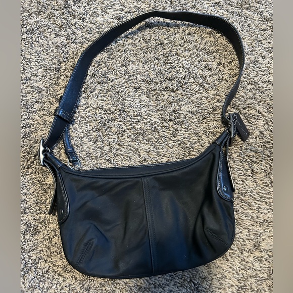 Vintage COACH Nylon Black Shoulder Bag - Picture 1 of 5